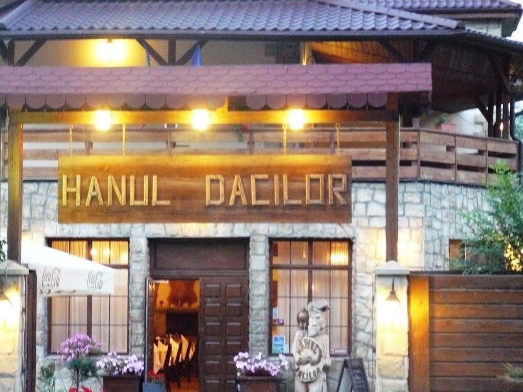 Hanul Dacilor Iasi Exterior foto